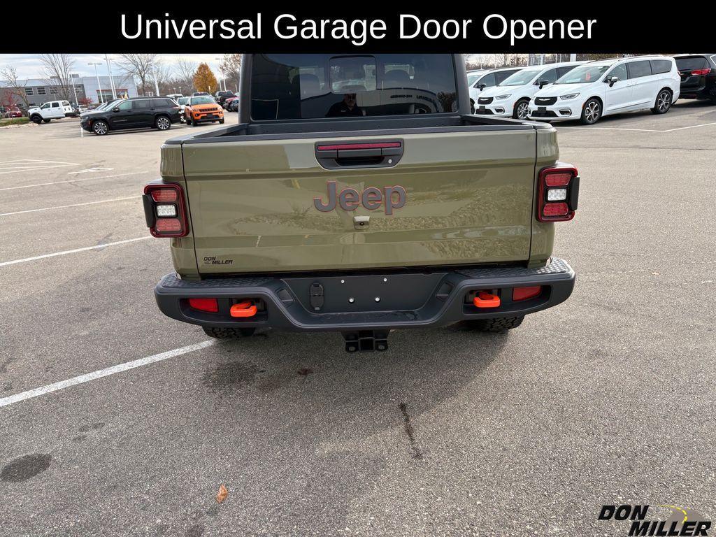 new 2026 Jeep Gladiator car, priced at $54,486