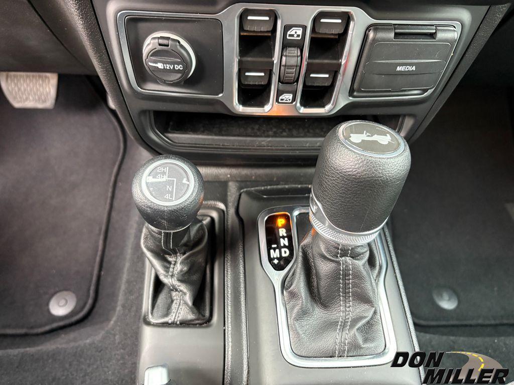 new 2025 Jeep Wrangler car, priced at $41,275