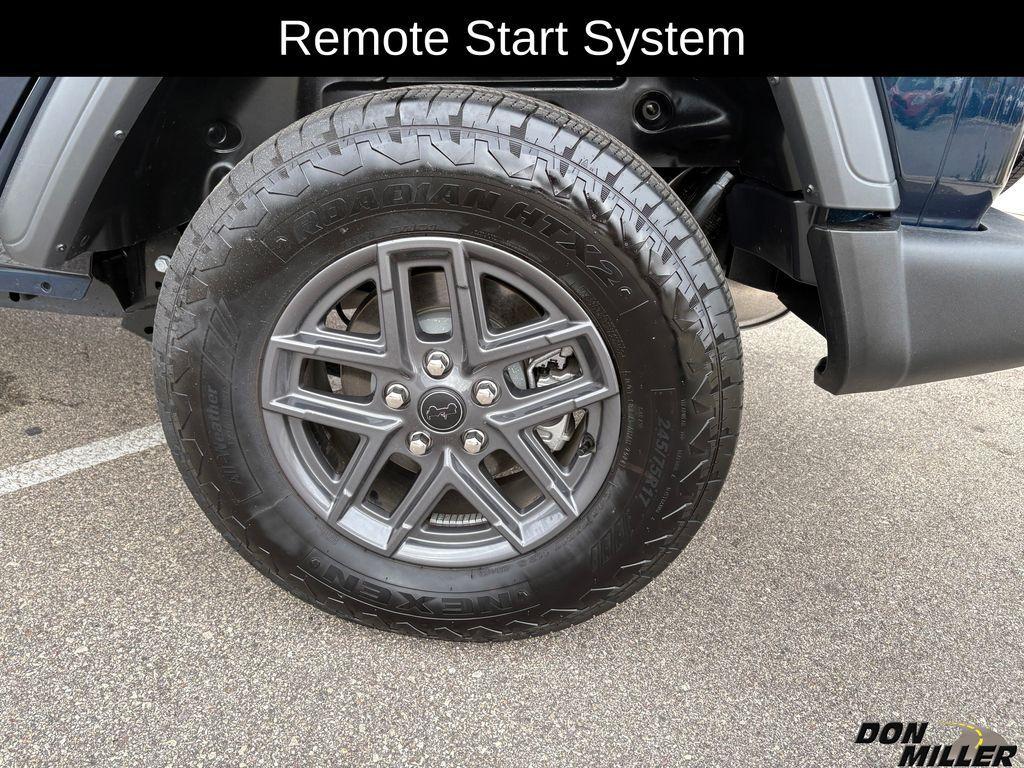 new 2025 Jeep Wrangler car, priced at $41,275