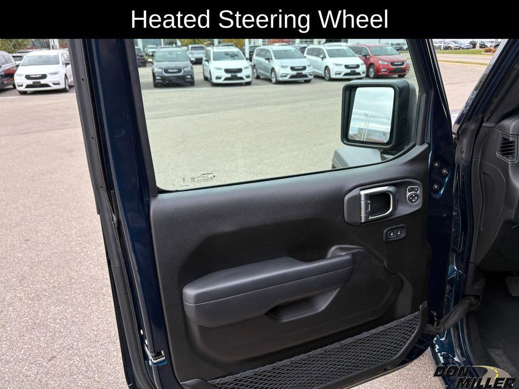 new 2025 Jeep Wrangler car, priced at $41,275