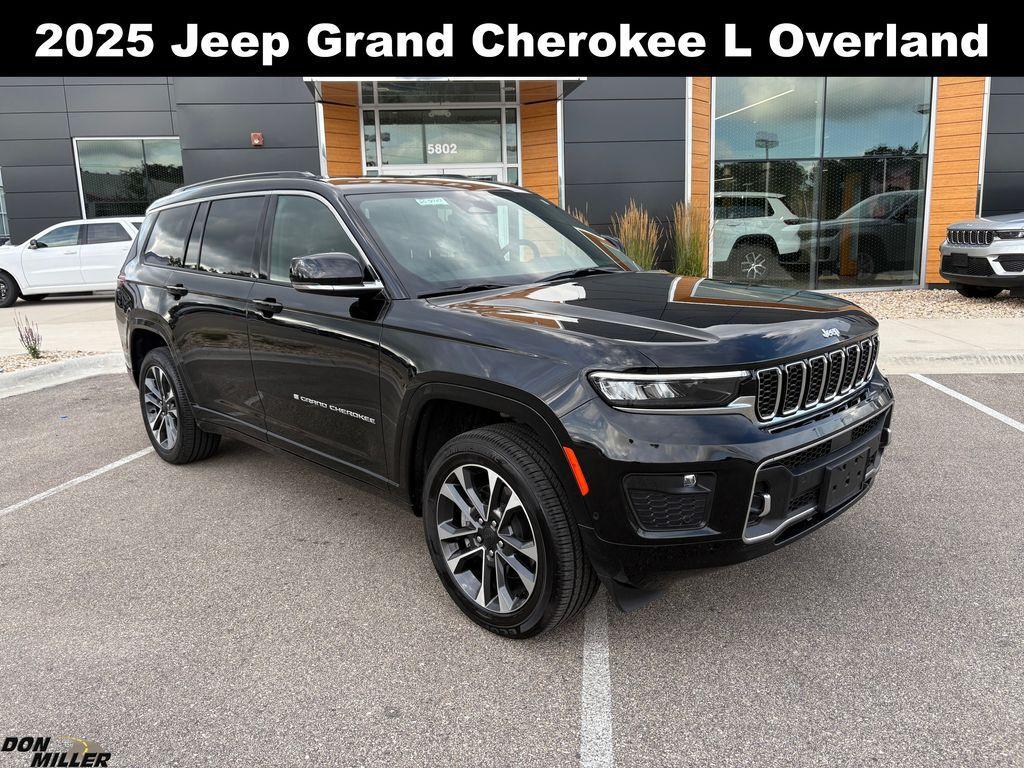 used 2025 Jeep Grand Cherokee L car, priced at $53,482