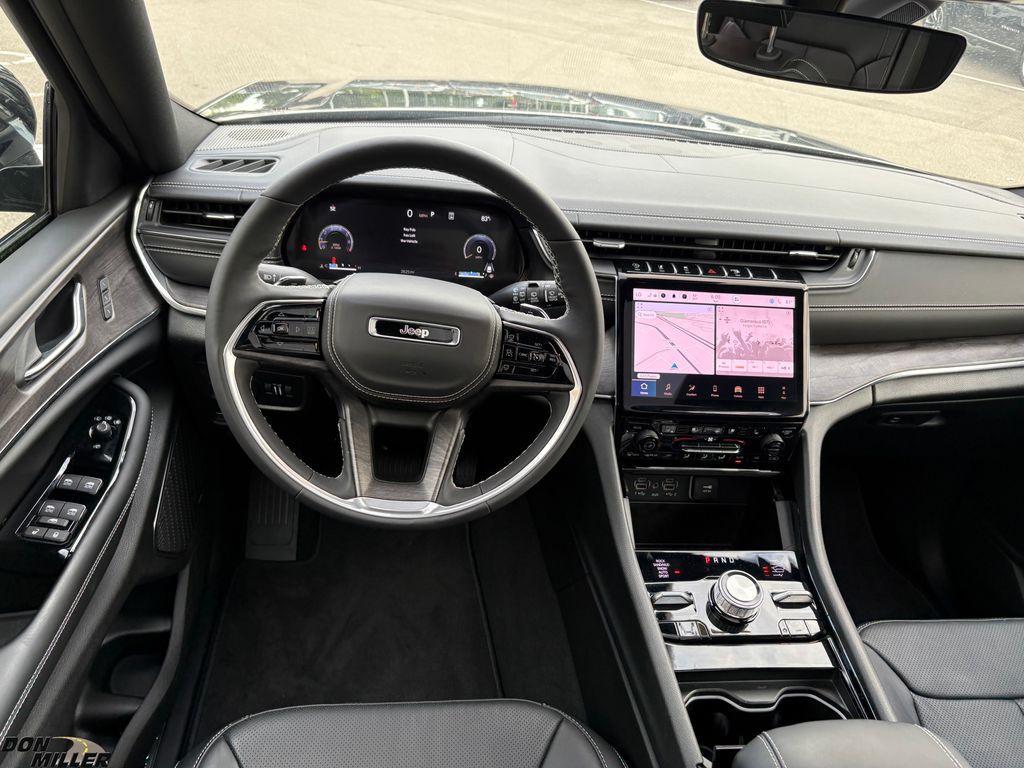 used 2025 Jeep Grand Cherokee L car, priced at $53,482