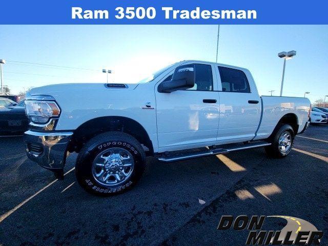 new 2024 Ram 3500 car, priced at $61,174