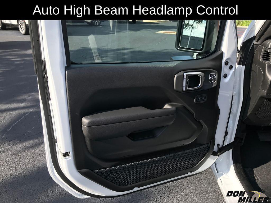 new 2025 Jeep Wrangler car, priced at $42,681