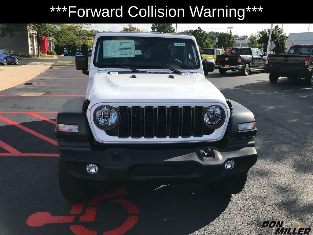new 2025 Jeep Wrangler car, priced at $42,681