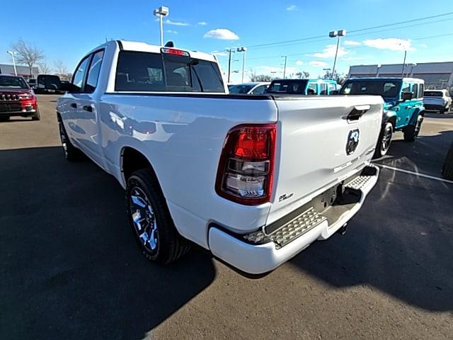 new 2024 Ram 1500 car, priced at $48,617