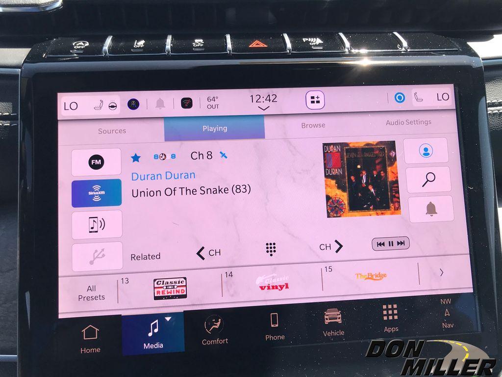 new 2025 Jeep Grand Cherokee car, priced at $47,536