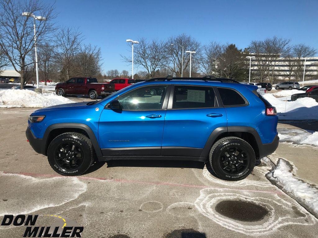 used 2022 Jeep Cherokee car, priced at $26,166