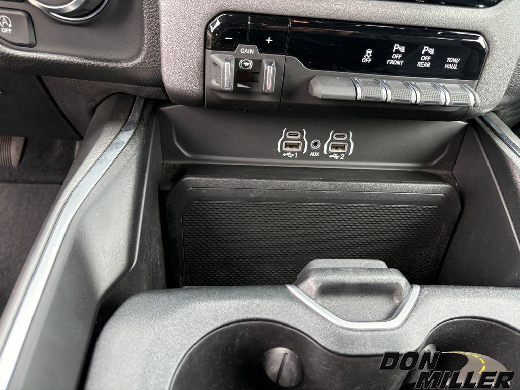 new 2025 Ram 1500 car, priced at $43,939