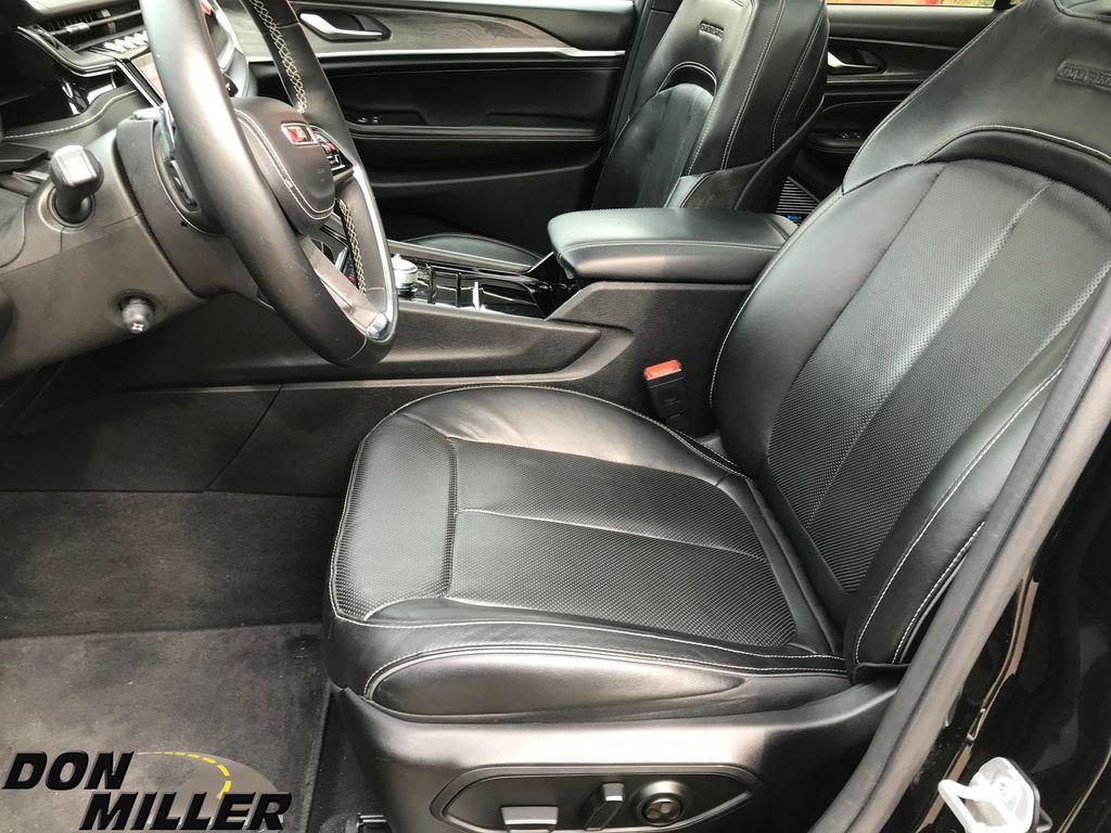 used 2022 Jeep Grand Cherokee car, priced at $37,139