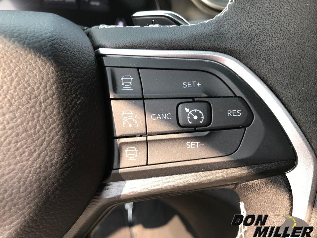 new 2025 Jeep Grand Cherokee L car, priced at $39,283