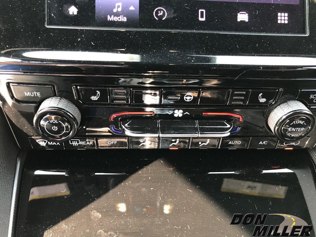 new 2025 Jeep Grand Cherokee L car, priced at $39,283