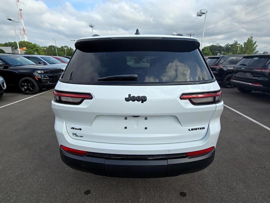 new 2024 Jeep Grand Cherokee L car, priced at $45,712