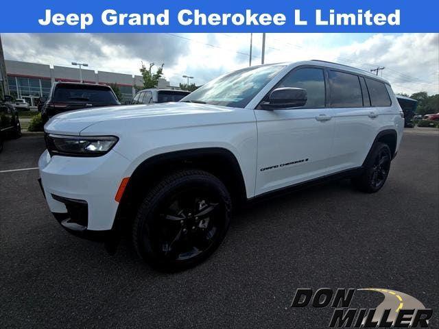 new 2024 Jeep Grand Cherokee L car, priced at $43,712