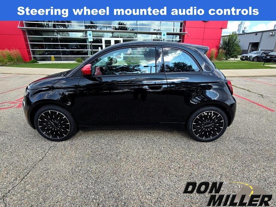 new 2024 FIAT 500e car, priced at $34,095