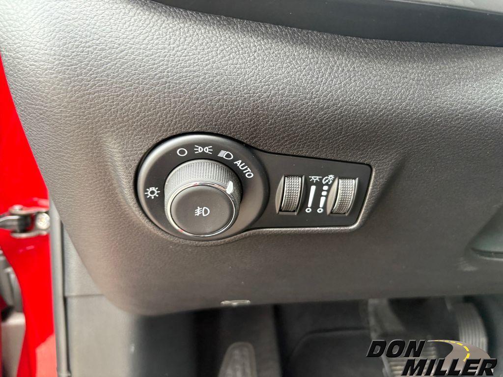 new 2025 Jeep Compass car, priced at $29,705
