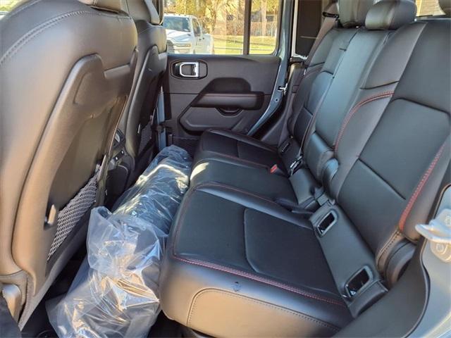 new 2026 Jeep Gladiator car, priced at $65,135