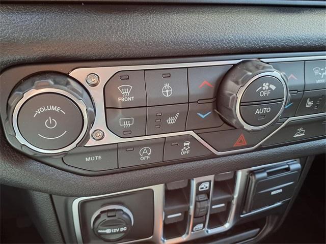 new 2026 Jeep Wrangler car, priced at $47,832