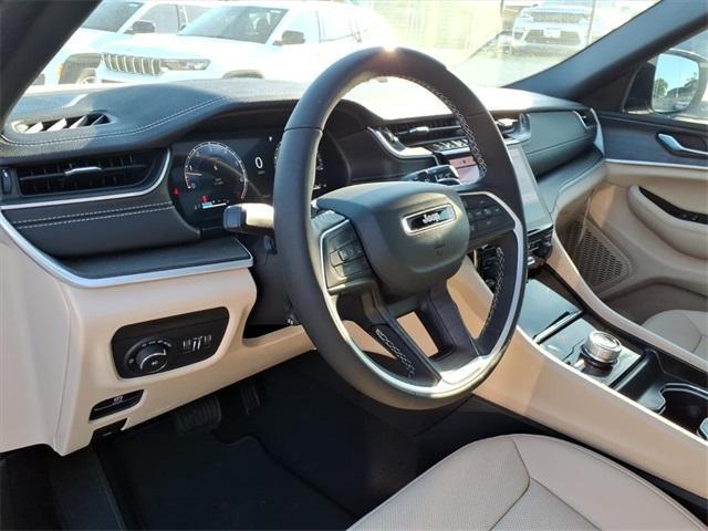 new 2025 Jeep Grand Cherokee L car, priced at $49,235