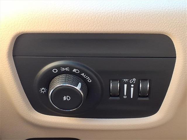 new 2025 Jeep Grand Cherokee L car, priced at $49,235