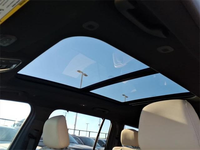 new 2025 Jeep Grand Cherokee L car, priced at $49,235