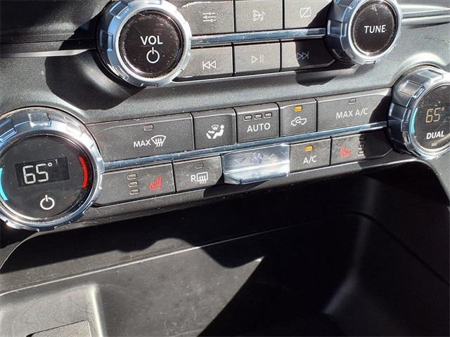 used 2021 Ford F-150 car, priced at $30,257