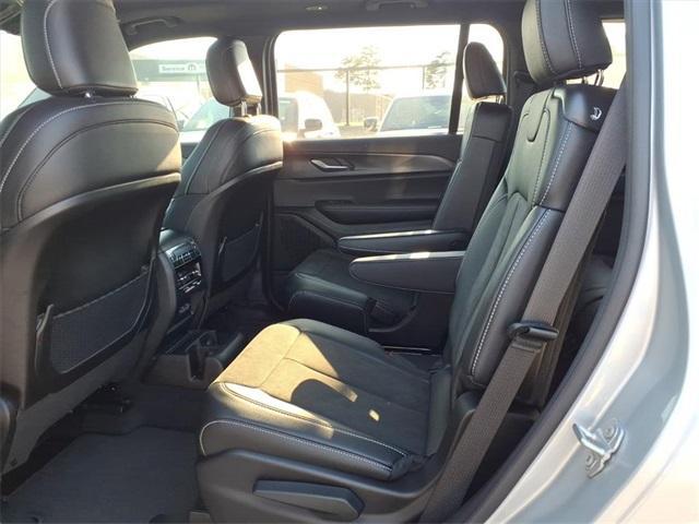 new 2025 Jeep Grand Cherokee L car, priced at $41,357