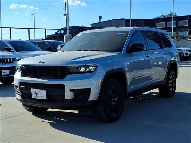 new 2025 Jeep Grand Cherokee L car, priced at $41,357
