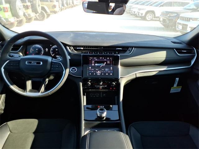 new 2025 Jeep Grand Cherokee L car, priced at $41,357