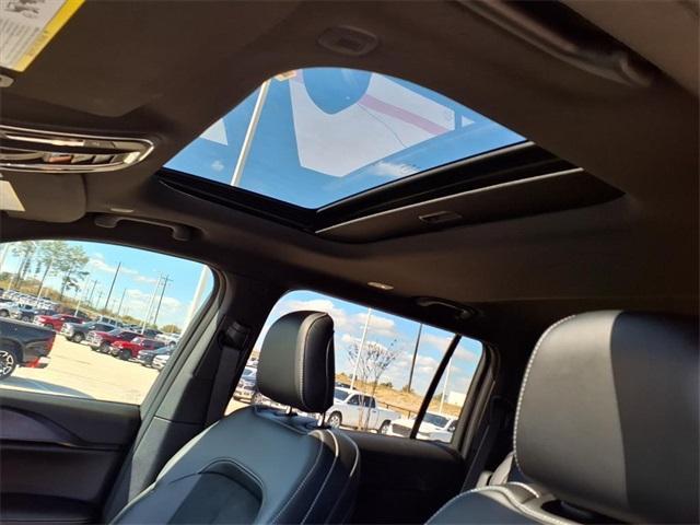 new 2025 Jeep Grand Cherokee L car, priced at $41,357