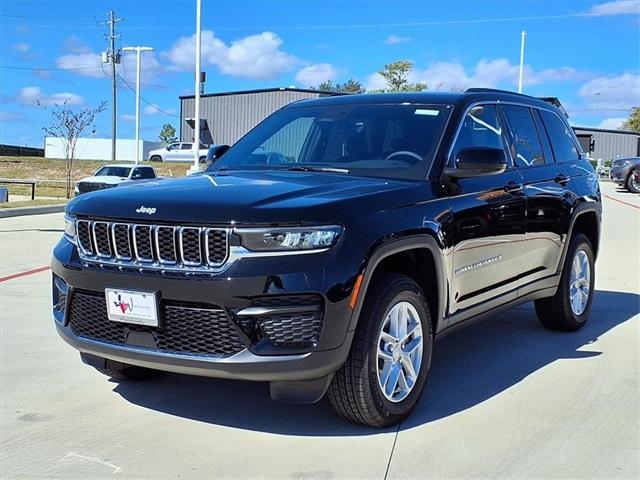 new 2025 Jeep Grand Cherokee car, priced at $37,953