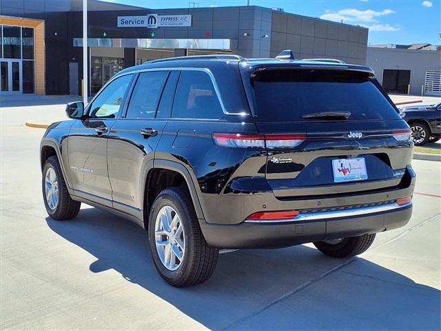 new 2025 Jeep Grand Cherokee car, priced at $37,953