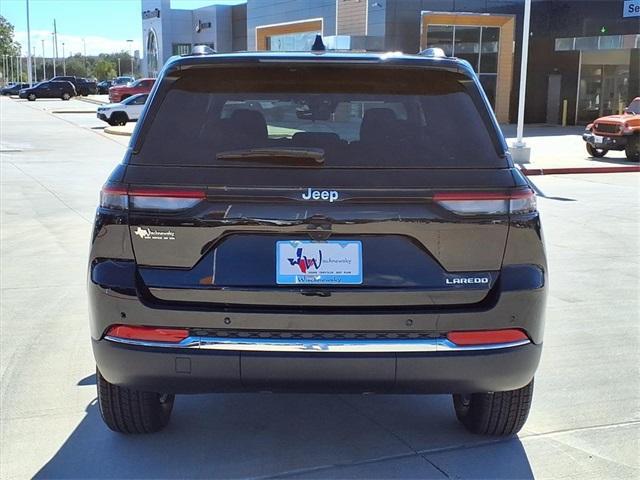 new 2025 Jeep Grand Cherokee car, priced at $37,953