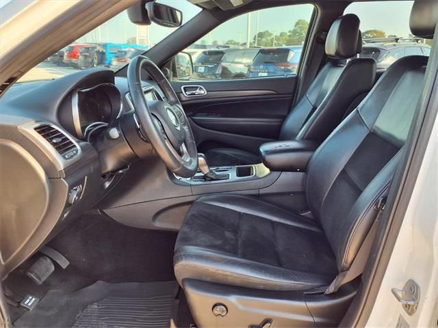 used 2017 Jeep Grand Cherokee car, priced at $15,107