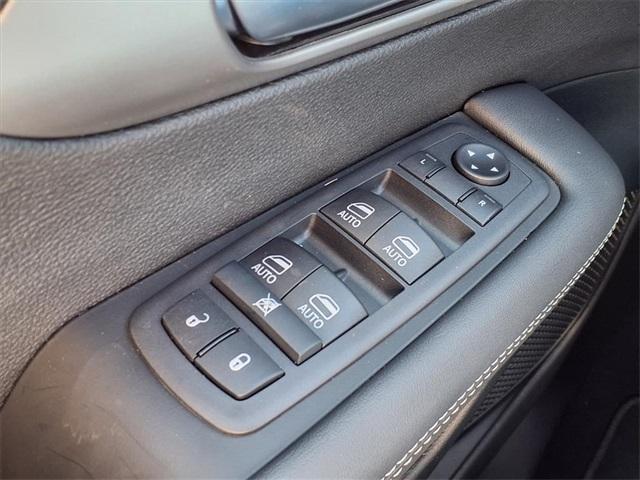 new 2026 Chrysler Pacifica car