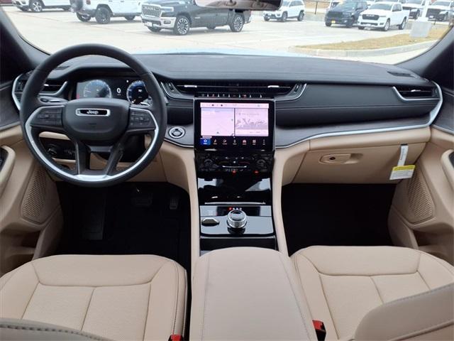 new 2025 Jeep Grand Cherokee L car, priced at $47,927