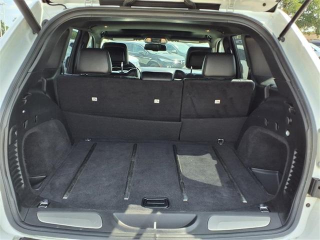 used 2016 Jeep Grand Cherokee car, priced at $12,454