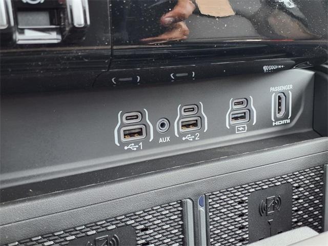 new 2025 Ram 1500 car, priced at $70,822