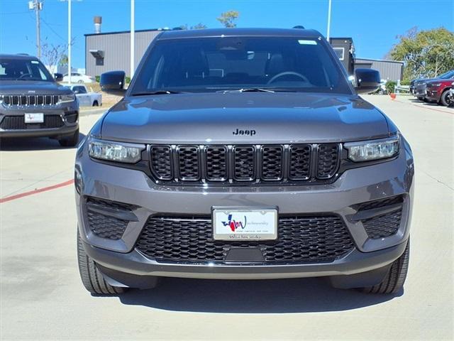 new 2025 Jeep Grand Cherokee car, priced at $42,183