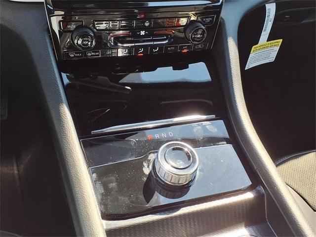 new 2025 Jeep Grand Cherokee car, priced at $42,183