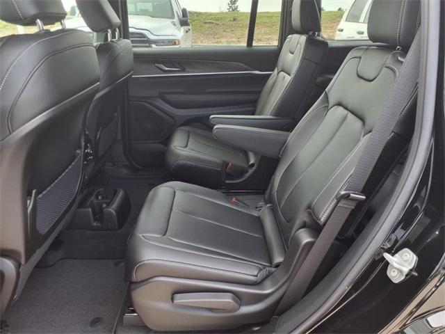 new 2025 Jeep Grand Cherokee L car, priced at $46,405