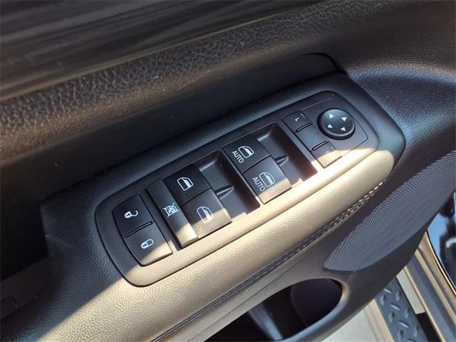 used 2021 Jeep Grand Cherokee car, priced at $19,029