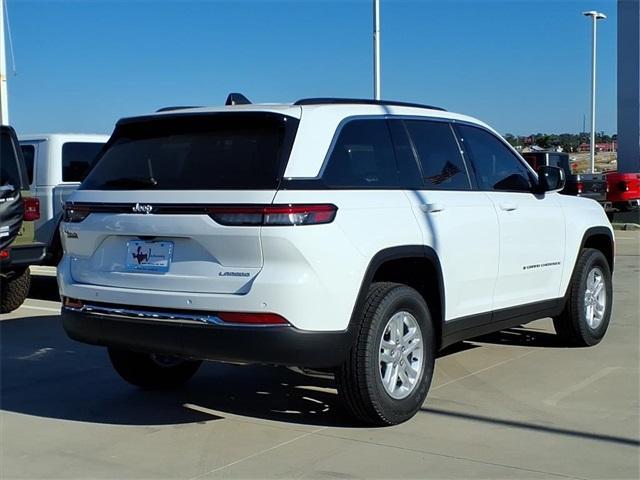 new 2025 Jeep Grand Cherokee car, priced at $33,575
