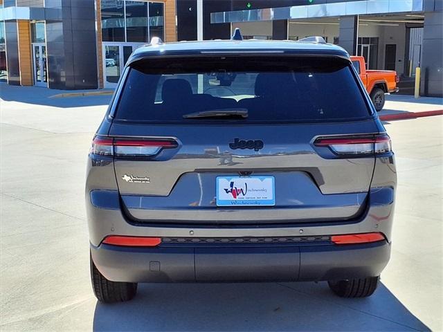 new 2025 Jeep Grand Cherokee L car, priced at $39,557