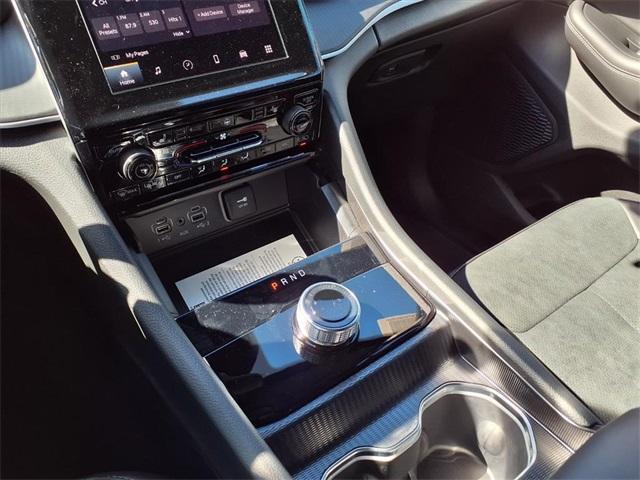 new 2025 Jeep Grand Cherokee L car, priced at $39,557