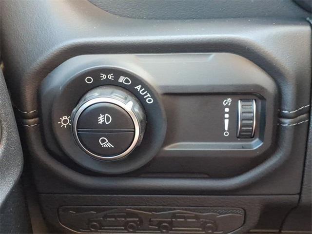 new 2025 Jeep Gladiator car, priced at $44,400