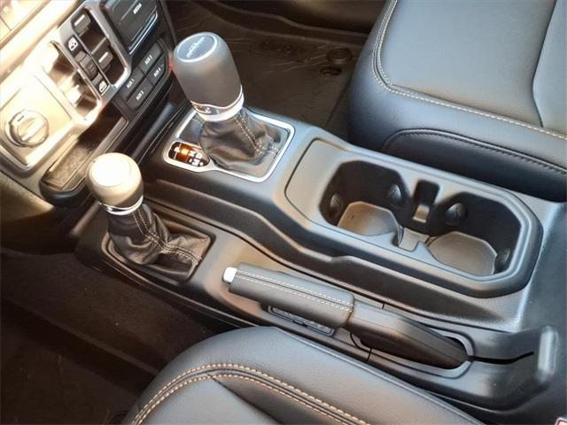 new 2025 Jeep Gladiator car, priced at $44,400