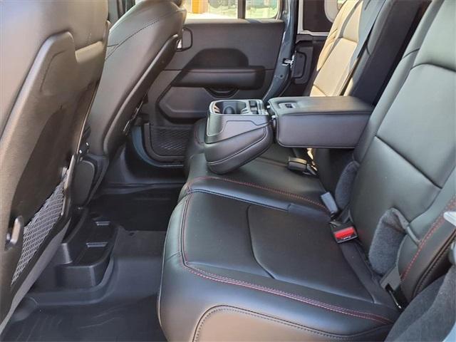 new 2025 Jeep Wrangler car, priced at $61,260