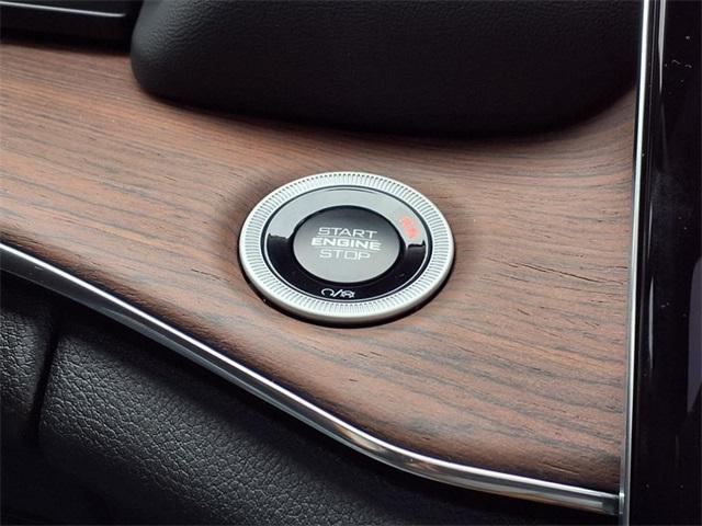new 2025 Jeep Grand Cherokee car, priced at $57,130