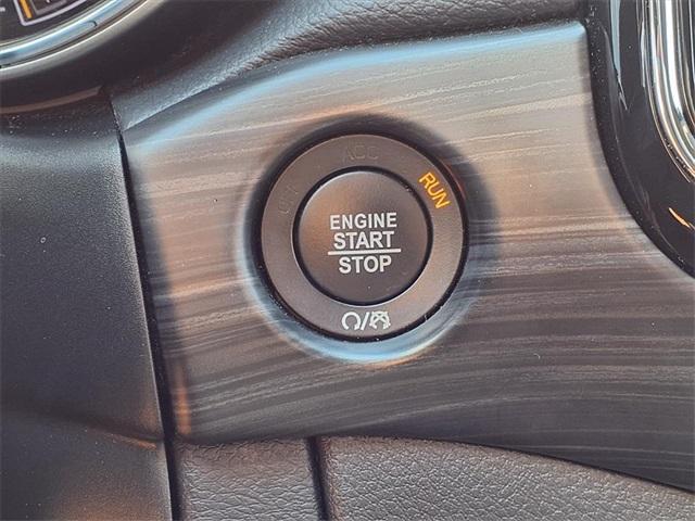 used 2022 Jeep Grand Cherokee WK car, priced at $25,285